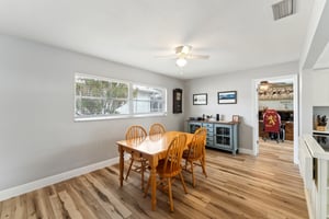 Coral Point Dr-007.jpg