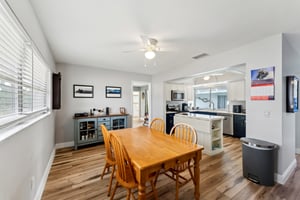 Coral Point Dr-008.jpg