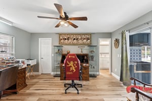 Coral Point Dr-014.jpg