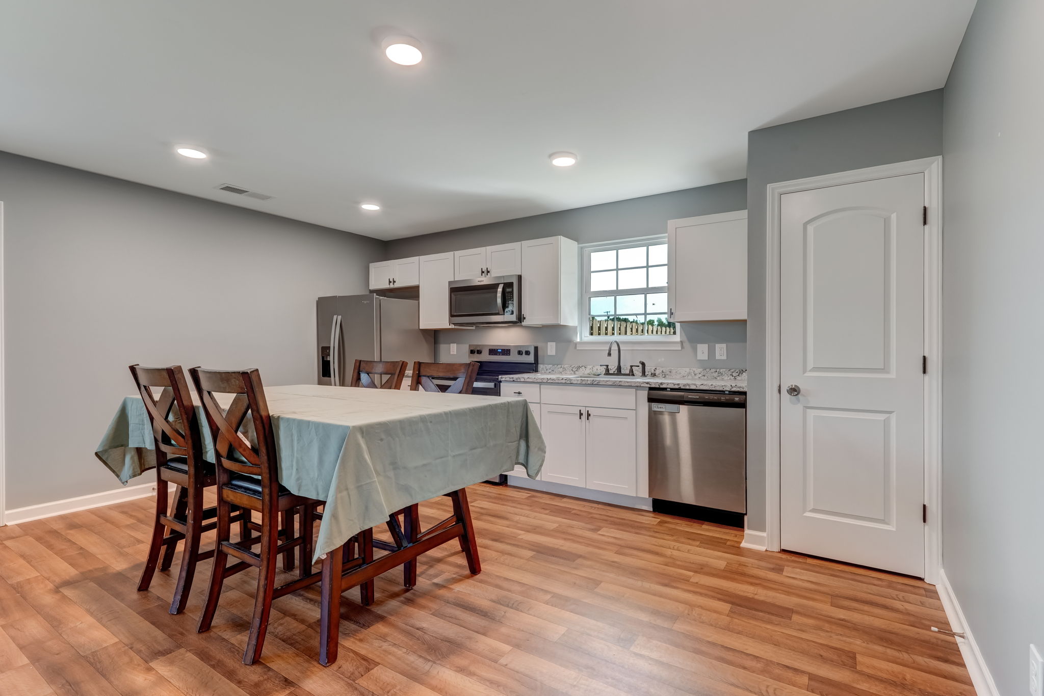 Dining Room/Kitchen