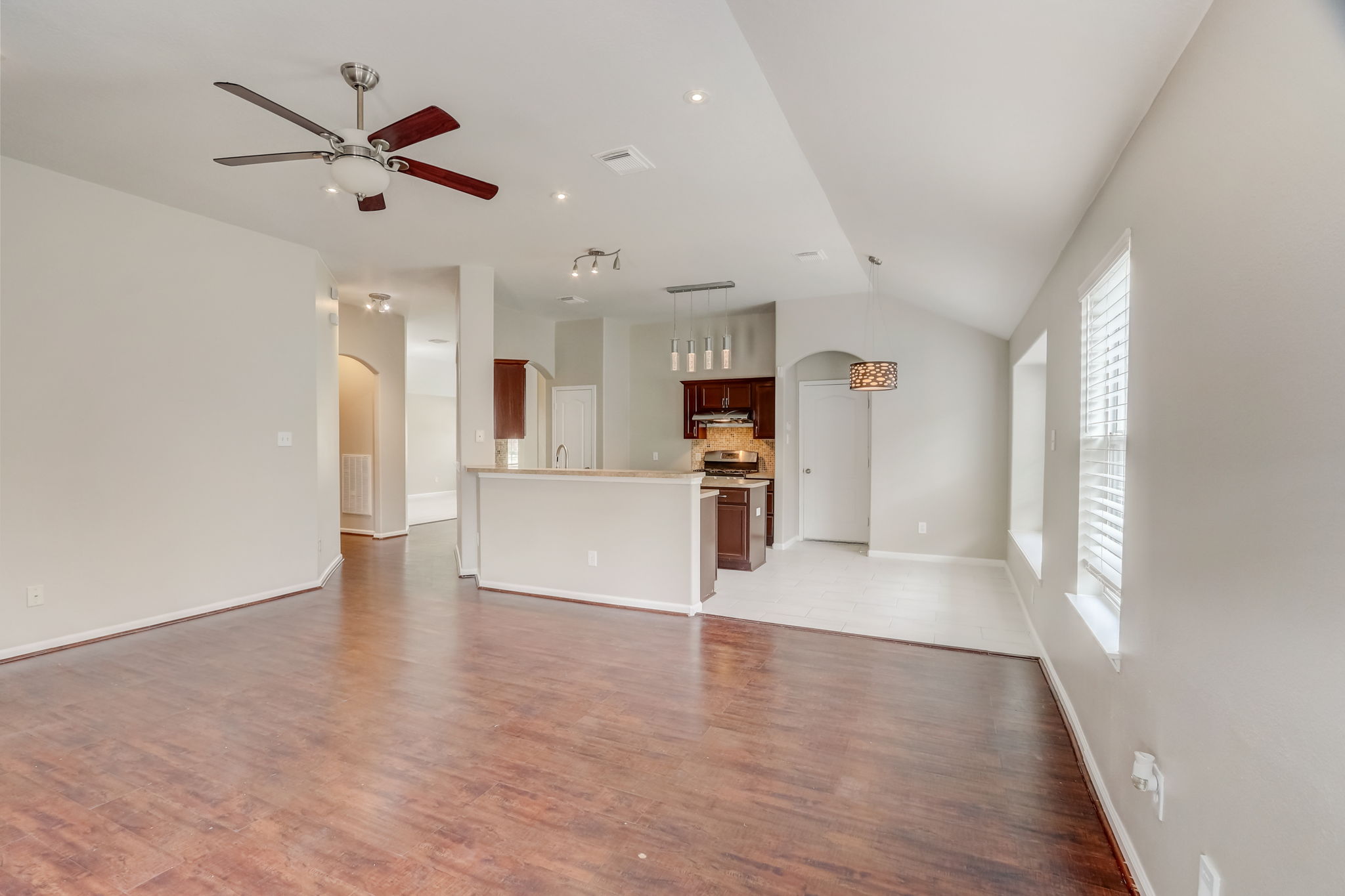 Twila Springs Dr-028