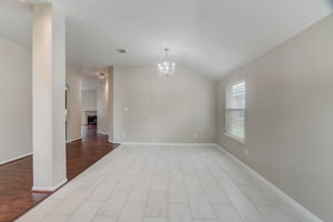 Twila Springs Dr-013