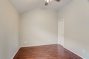 Twila Springs Dr-040