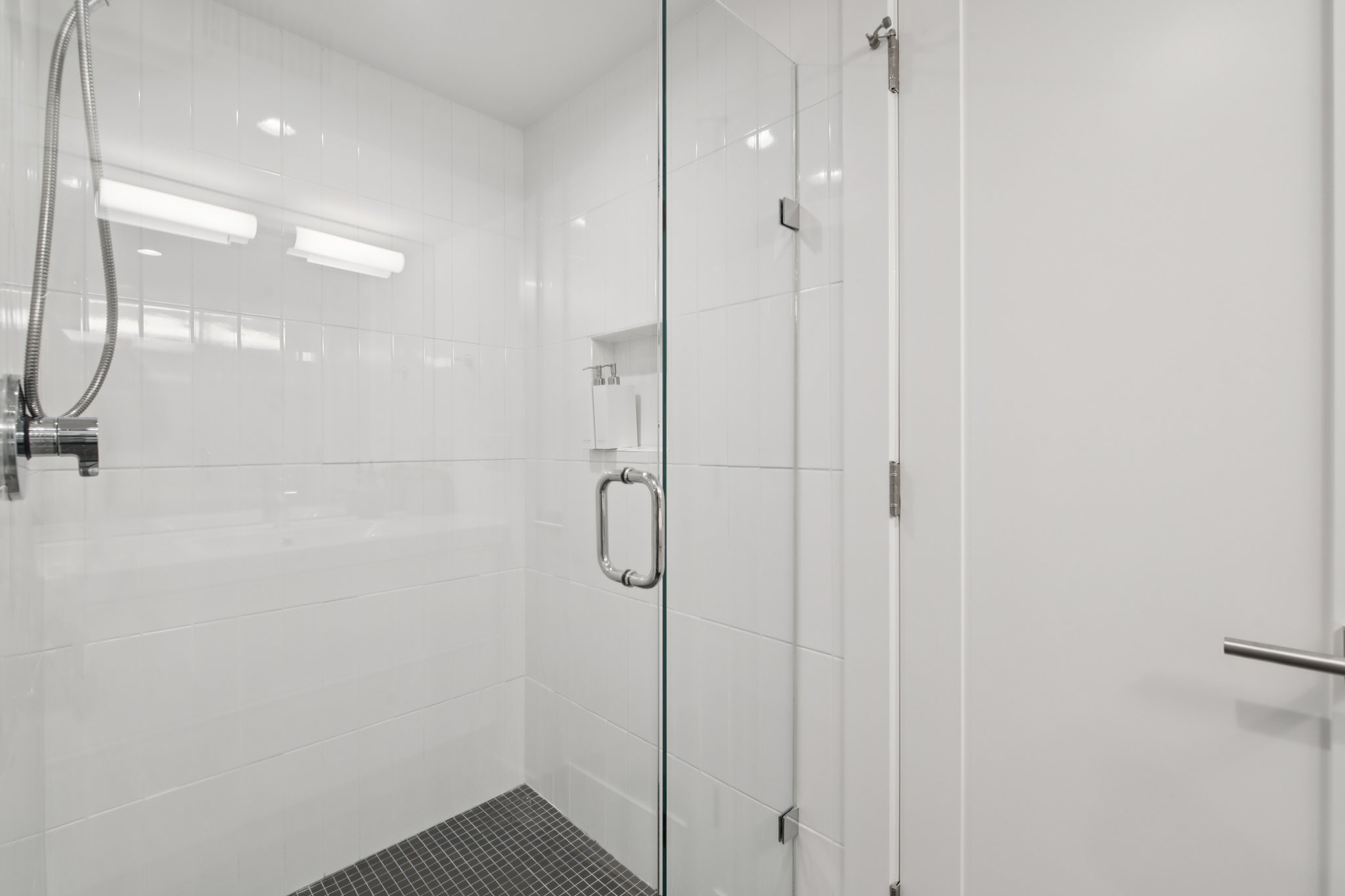 Balsam Dr-L0509-040.jpg