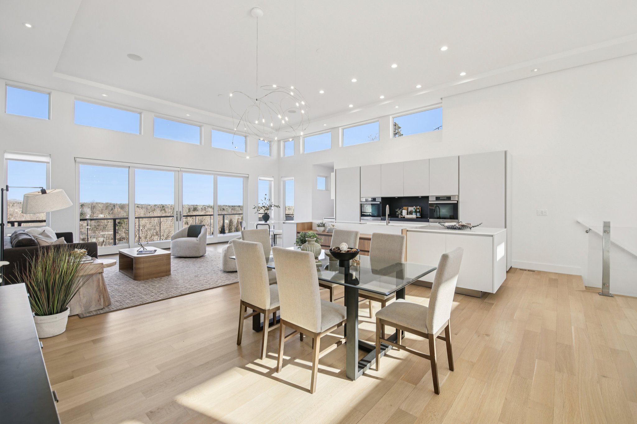 - 2085 Balsam Dr-S2301-1-006.jpg