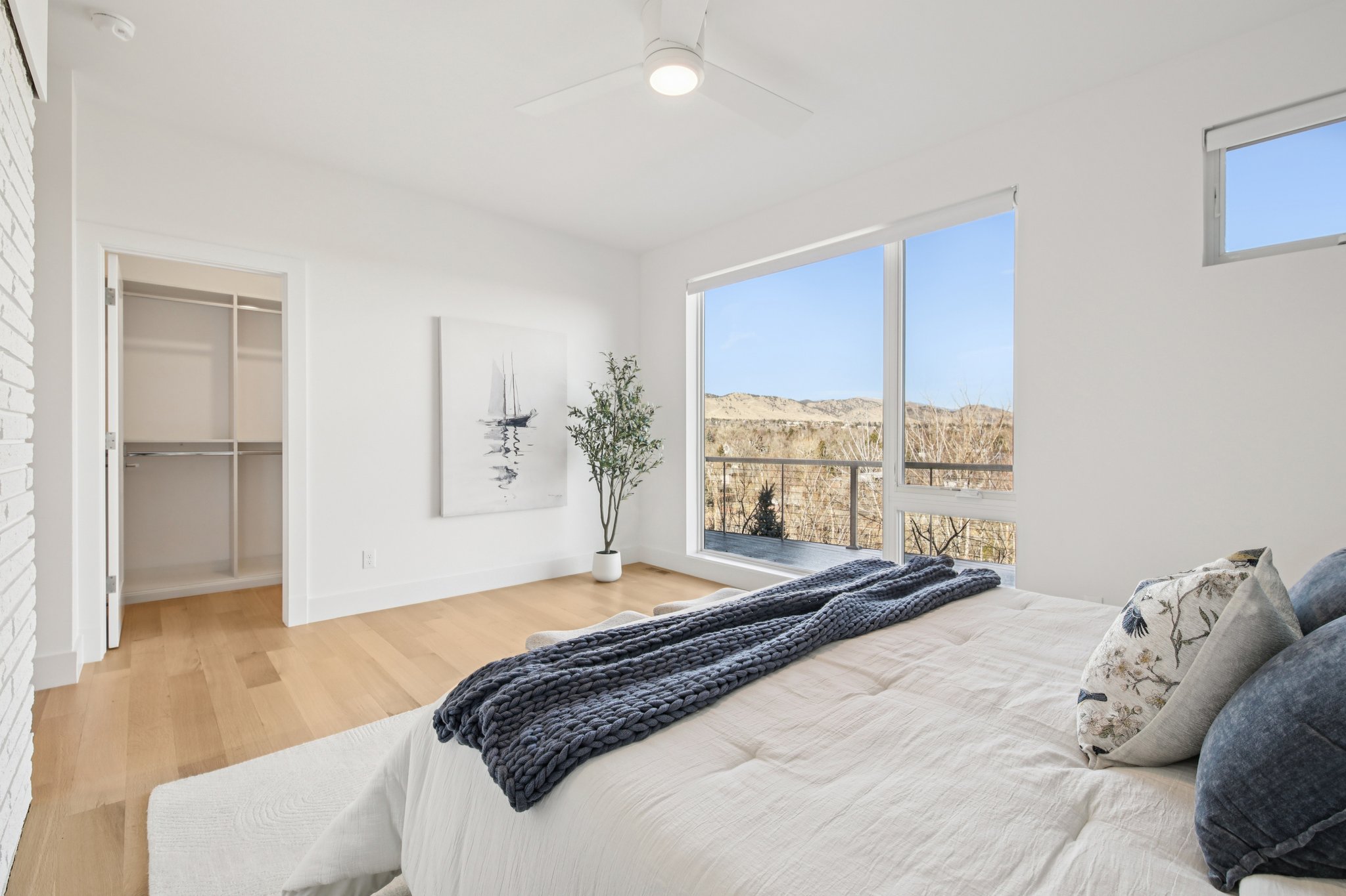 - 2085 Balsam Dr-S2301-1-021.jpg