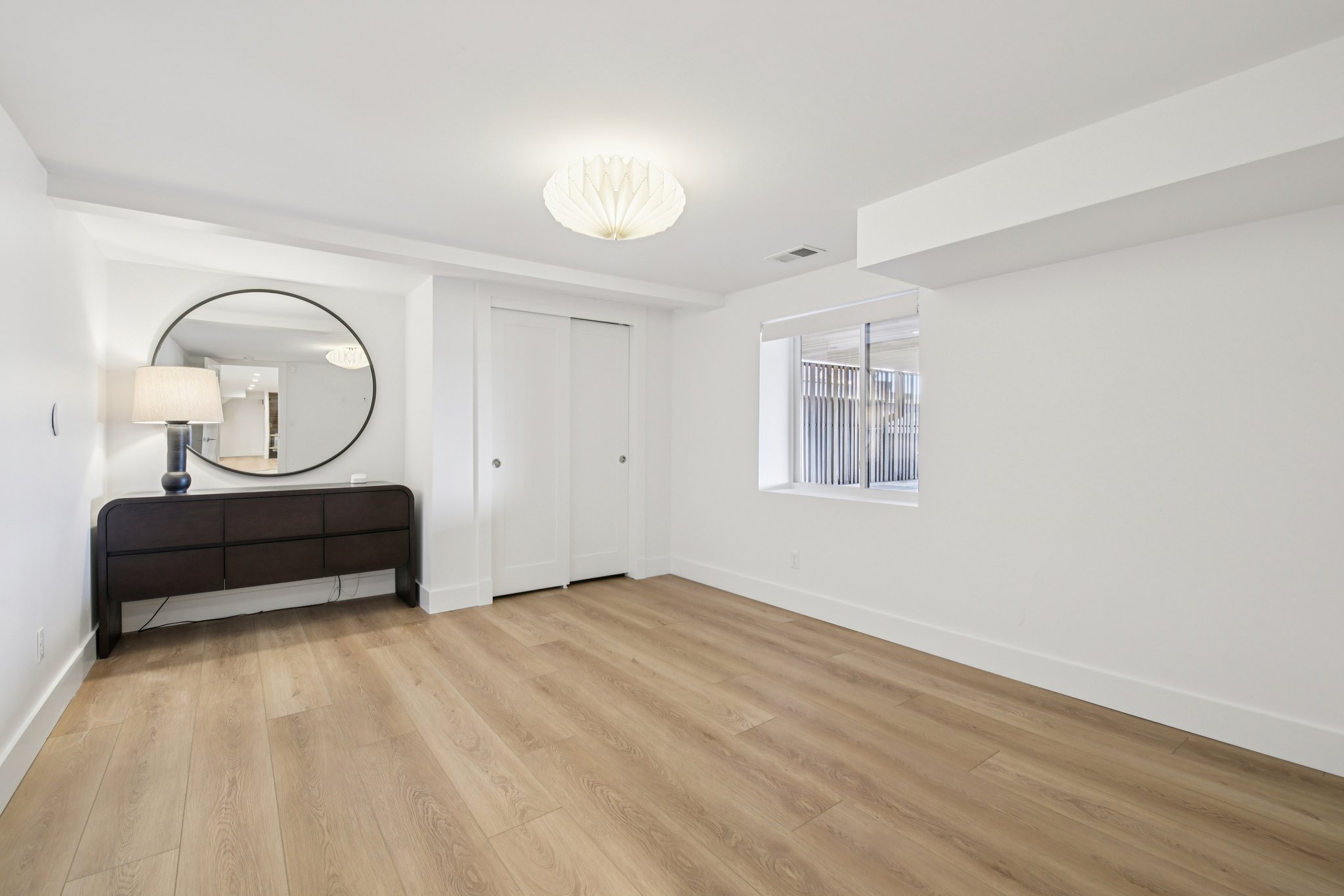 - 2085 Balsam Dr-S2301-1-037.jpg