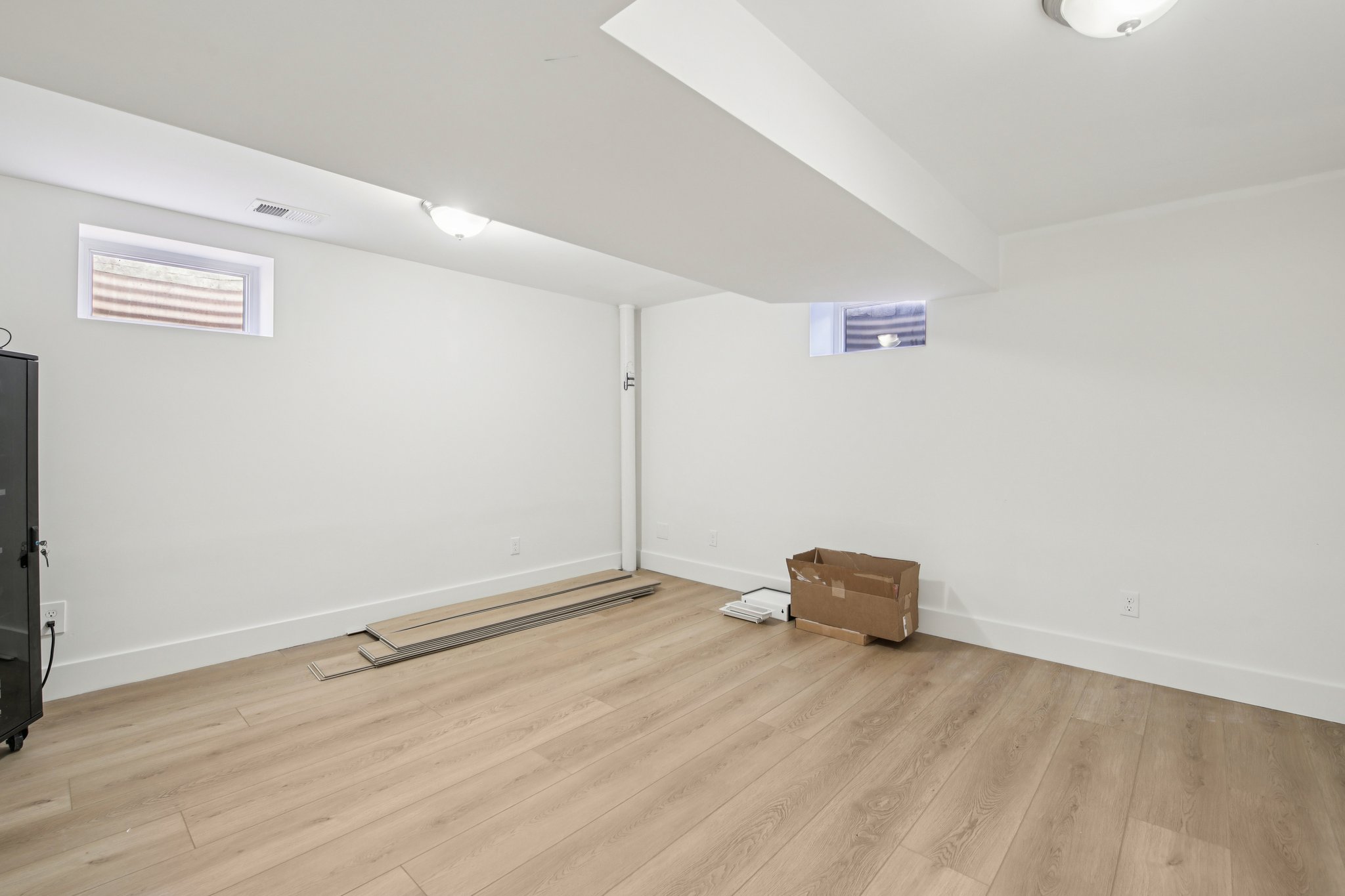 - 2085 Balsam Dr-S2301-1-044.jpg