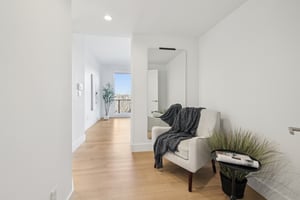 - 2085 Balsam Dr-S2301-1-019.jpg