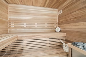 - 2085 Balsam Dr-S2301-1-034.jpg