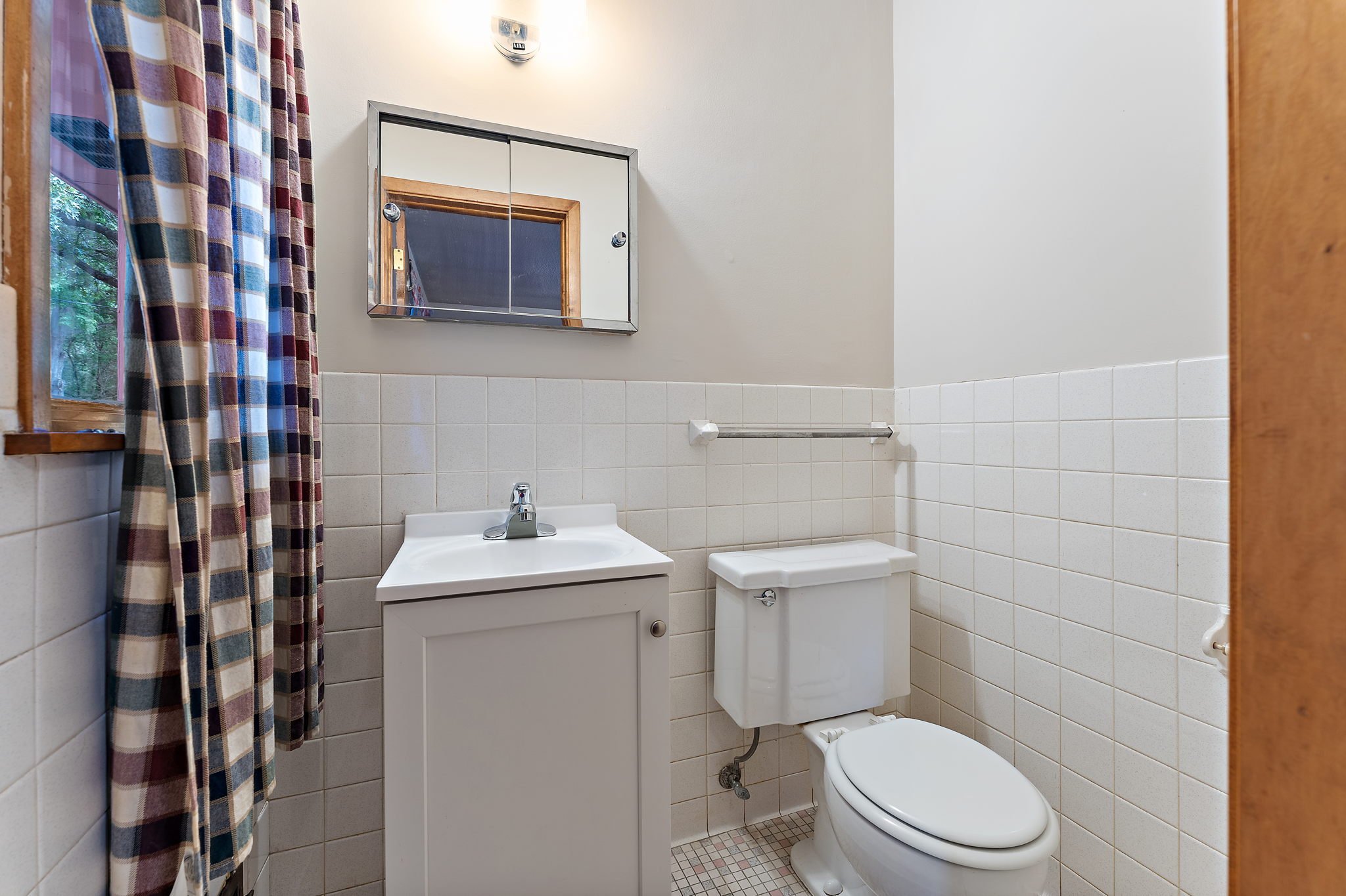 2085 California Ave E, St Paul, MN 55119, USA Photo 15