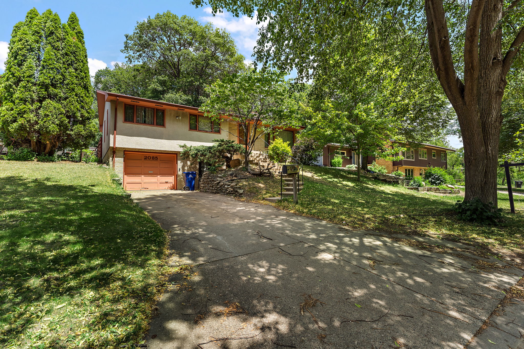 2085 California Ave E, St Paul, MN 55119, USA Photo 2