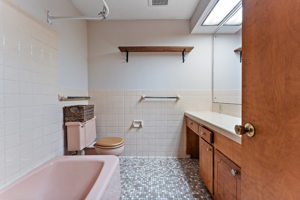 2085 California Ave E, St Paul, MN 55119, USA Photo 12