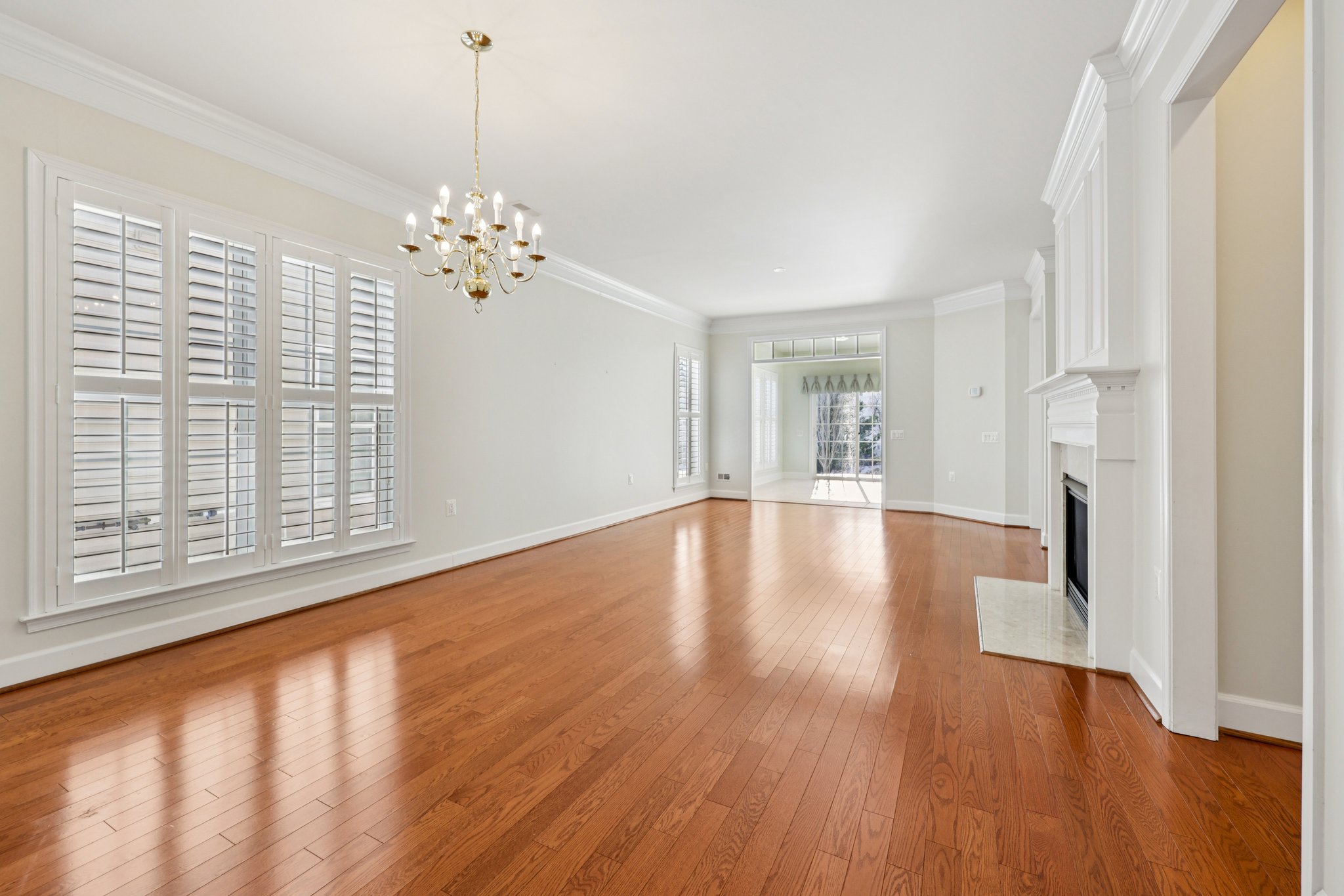 Adams Mill Pl-S2901-014.jpg