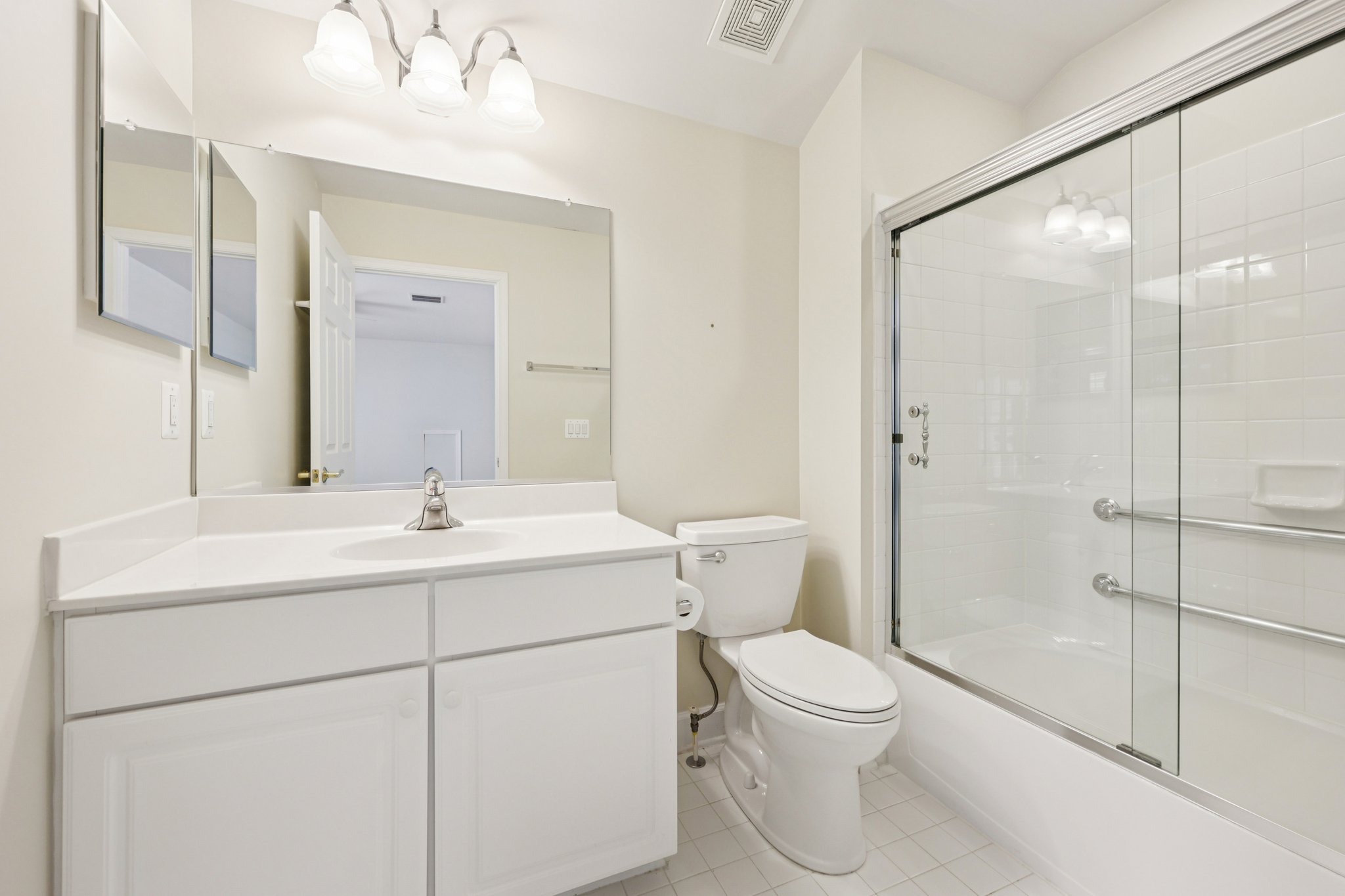 Adams Mill Pl-S2901-044.jpg