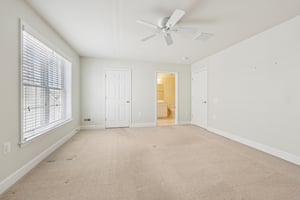 Adams Mill Pl-S2901-042.jpg