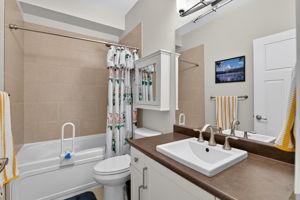 Photo-2086-Candalera-Ln-08