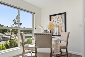 025_F8_2087 Ascot Dr unit 124