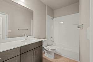  Photo 35