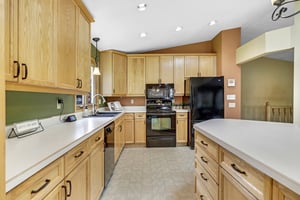 20884 Ixonia Ave, Lakeville, MN 55044, US Photo 14