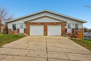 209-211 Buechner Drive-S2211-002.jpg