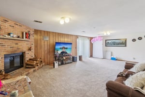 209-211 Buechner Drive-S2211-011.jpg