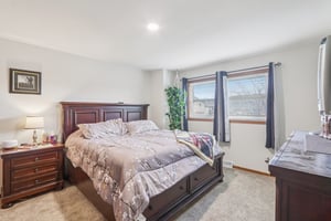 209-211 Buechner Drive-S2211-036.jpg