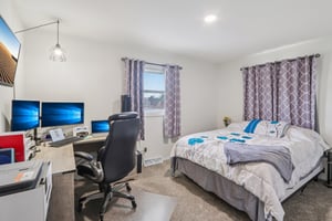 209-211 Buechner Drive-S2211-040.jpg