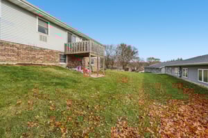 209-211 Buechner Drive-S2211-047.jpg