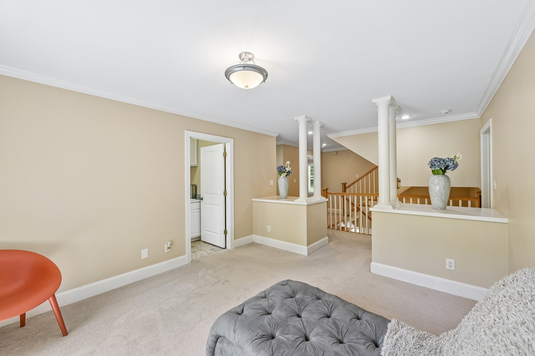 37th Avenue Pl-S2304-039.jpg