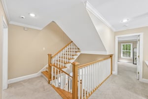 37th Avenue Pl-S2304-037.jpg