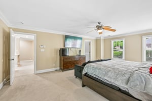 37th Avenue Pl-S2304-042.jpg