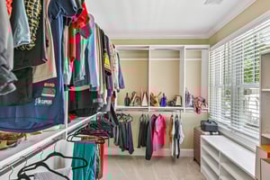 37th Avenue Pl-S2304-045.jpg