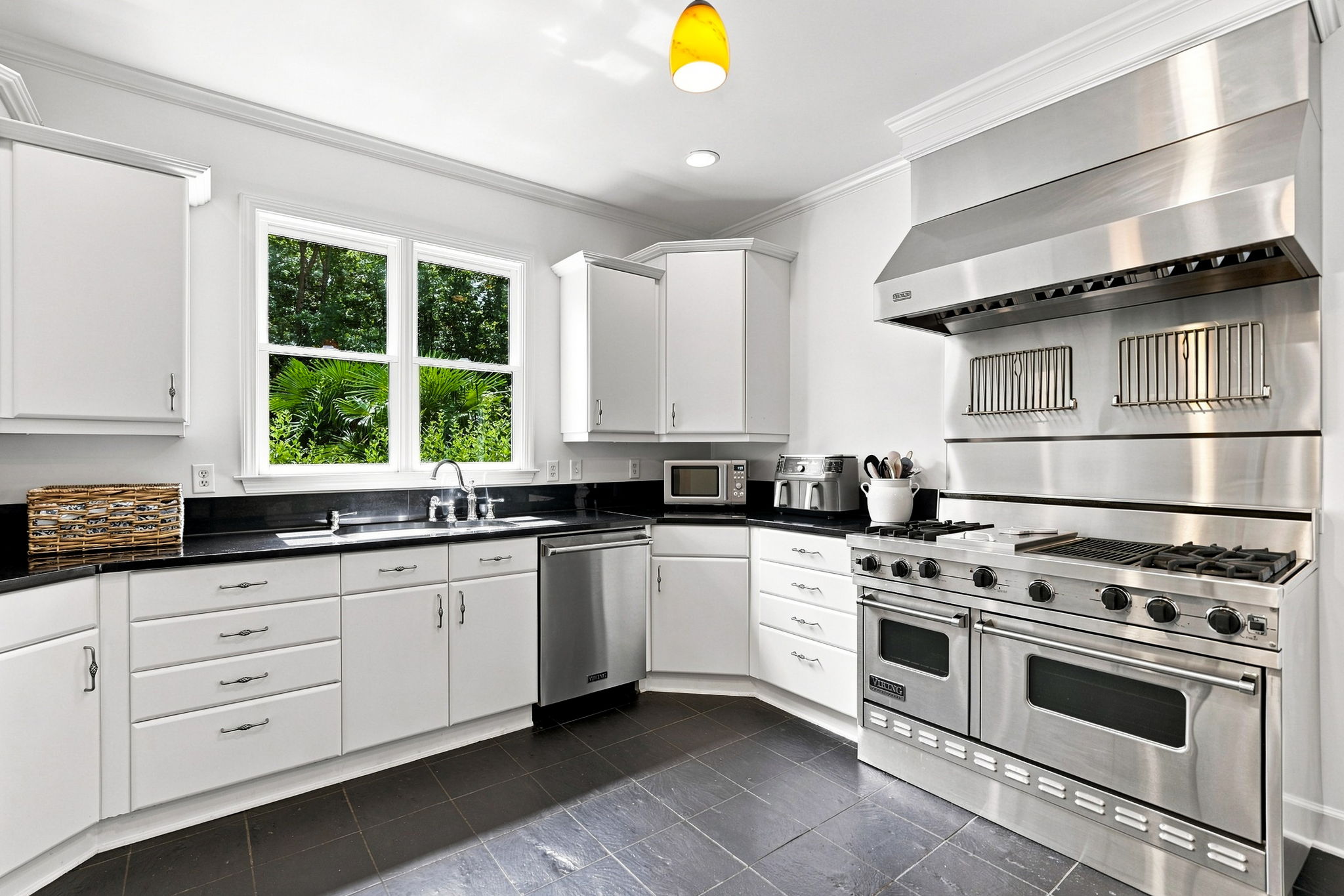  Photo 30