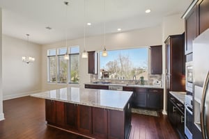 Burr St C-yellow door-S1303-011.jpg