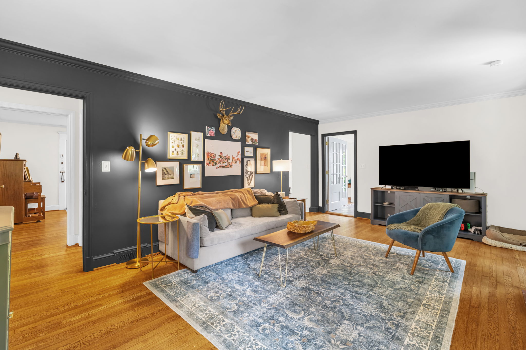209 E Avondale Dr-5