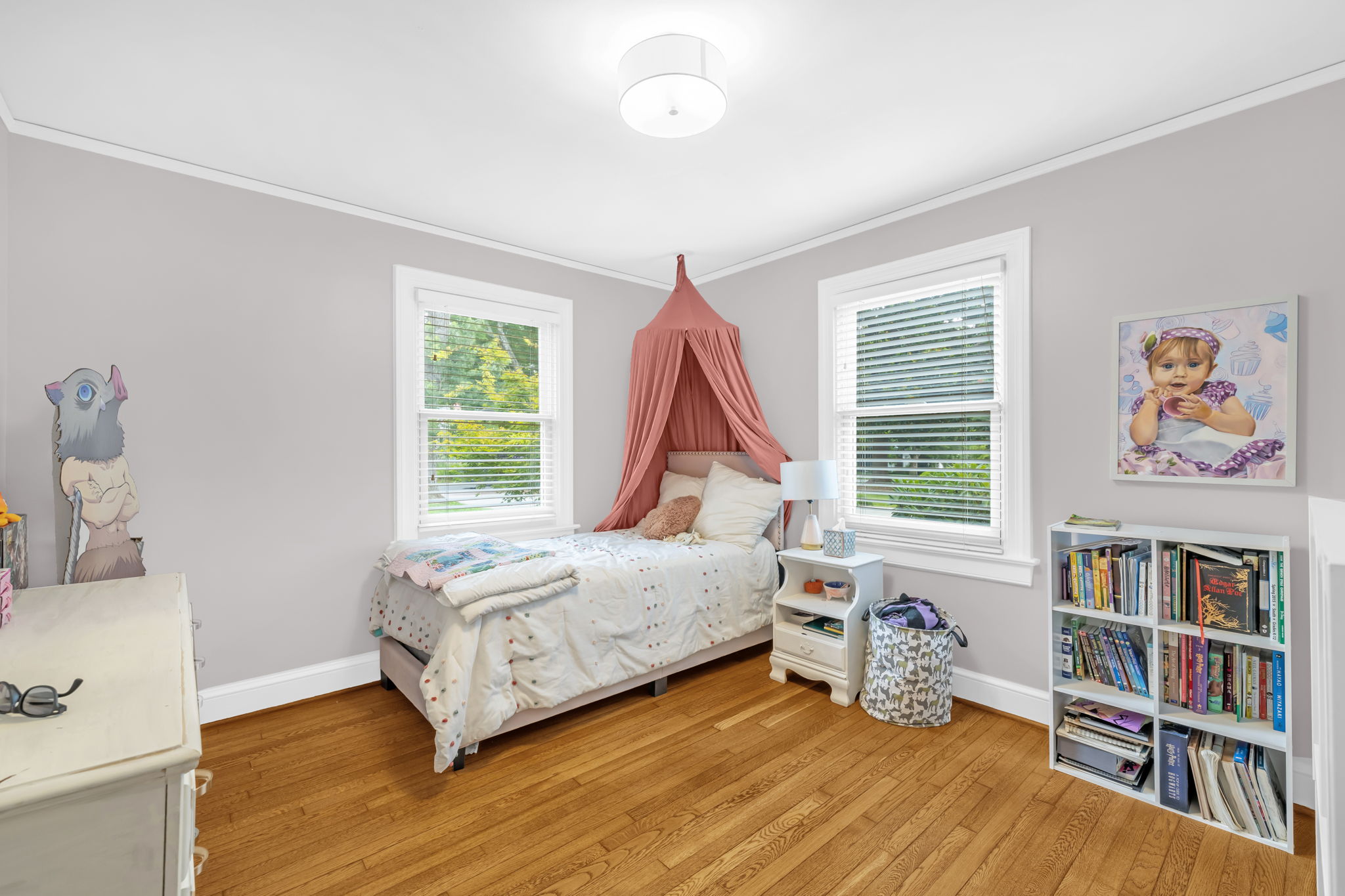209 E Avondale Dr-21