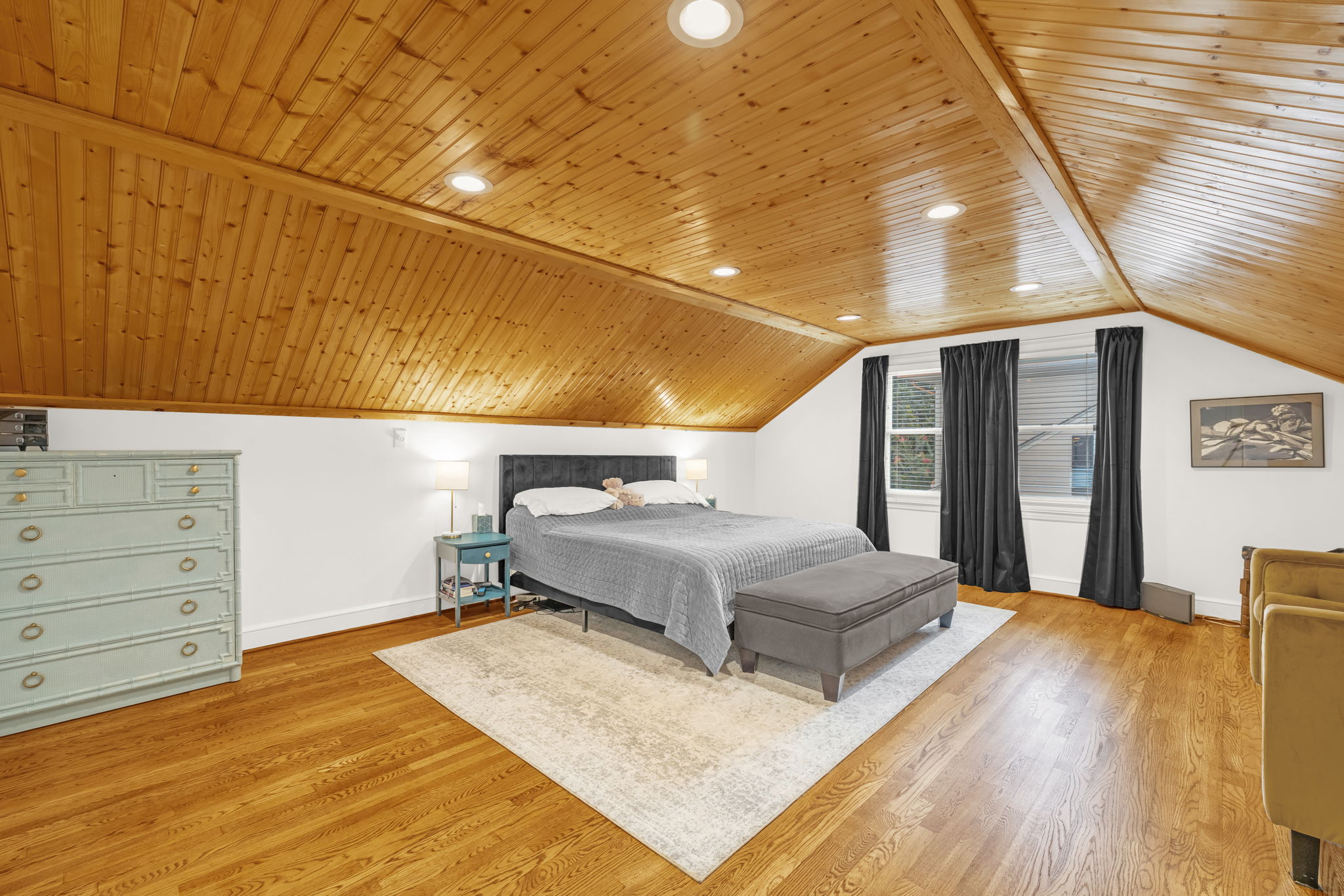 209 E Avondale Dr-22
