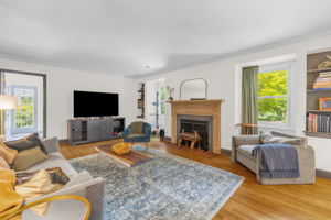 209 E Avondale Dr-6