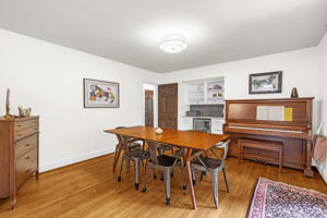 209 E Avondale Dr-14