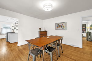 209 E Avondale Dr-15