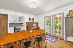 209 E Avondale Dr-17