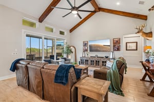 Englewood Ln-S2207-008.jpg