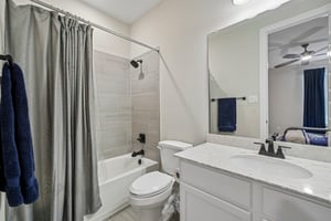 Englewood Ln-S2207-034.jpg