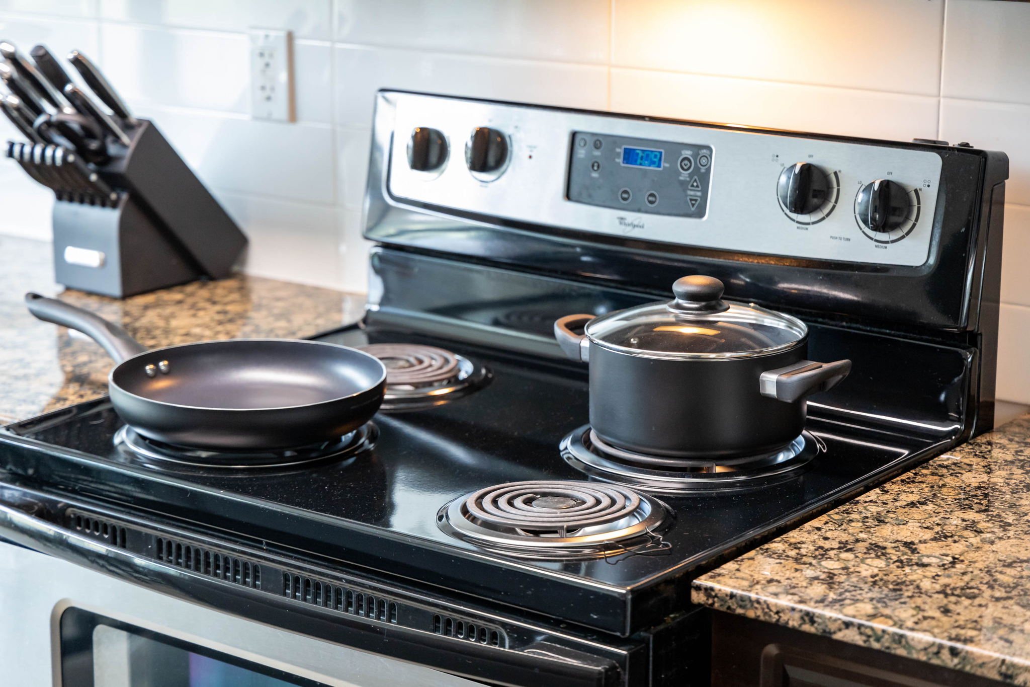 Toronto property showcase — delivered property photograph 19