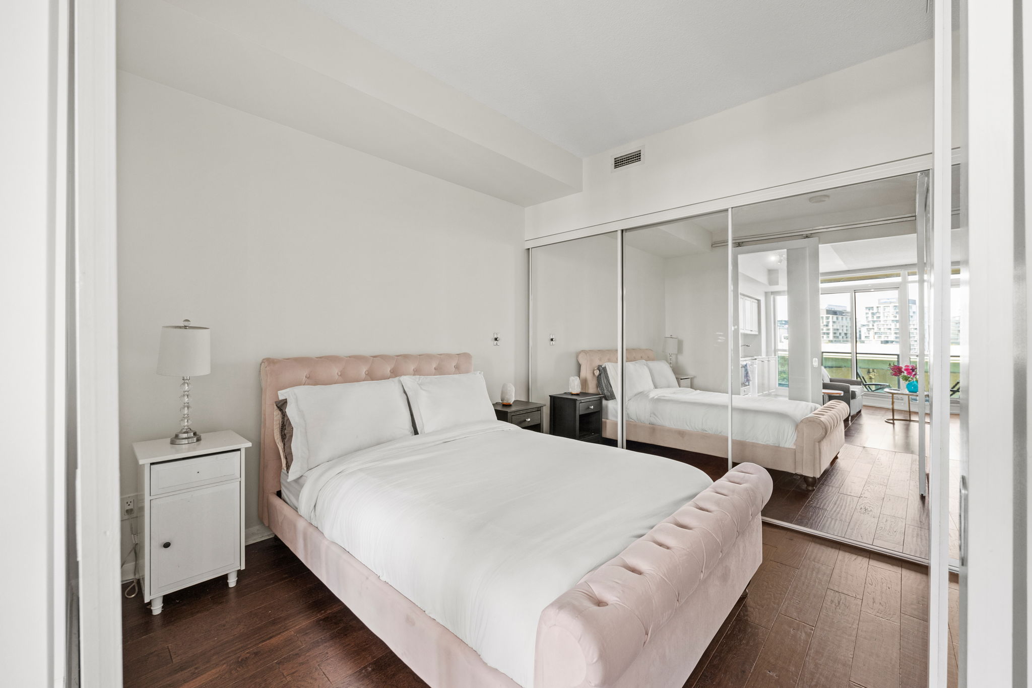Toronto property showcase — delivered property photograph 6