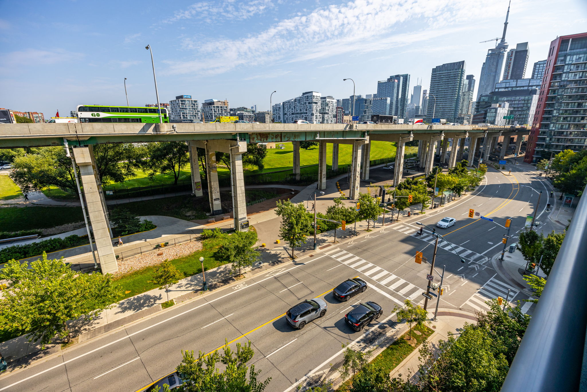 Toronto property showcase — delivered property photograph 25