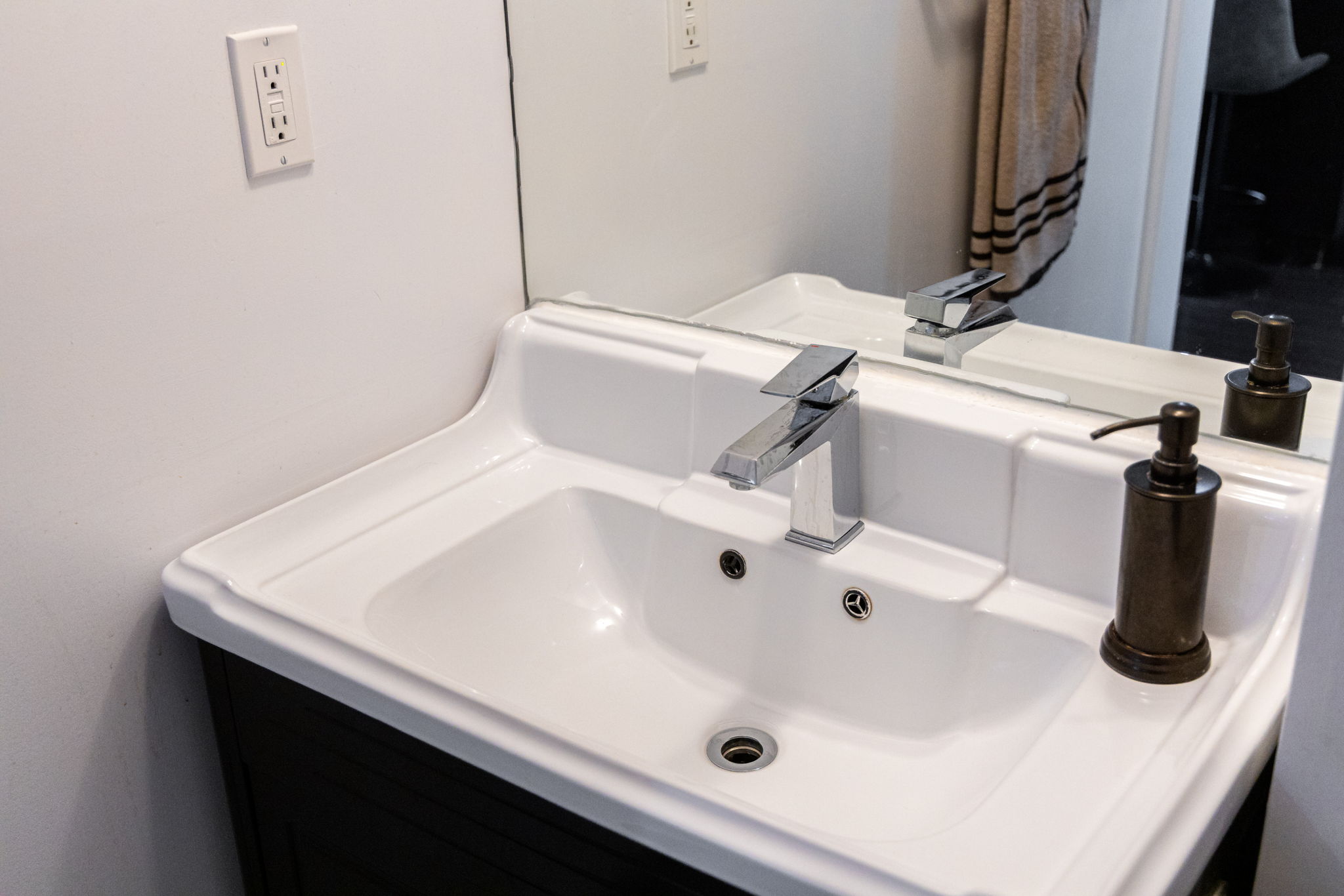 Toronto property showcase — delivered property photograph 11