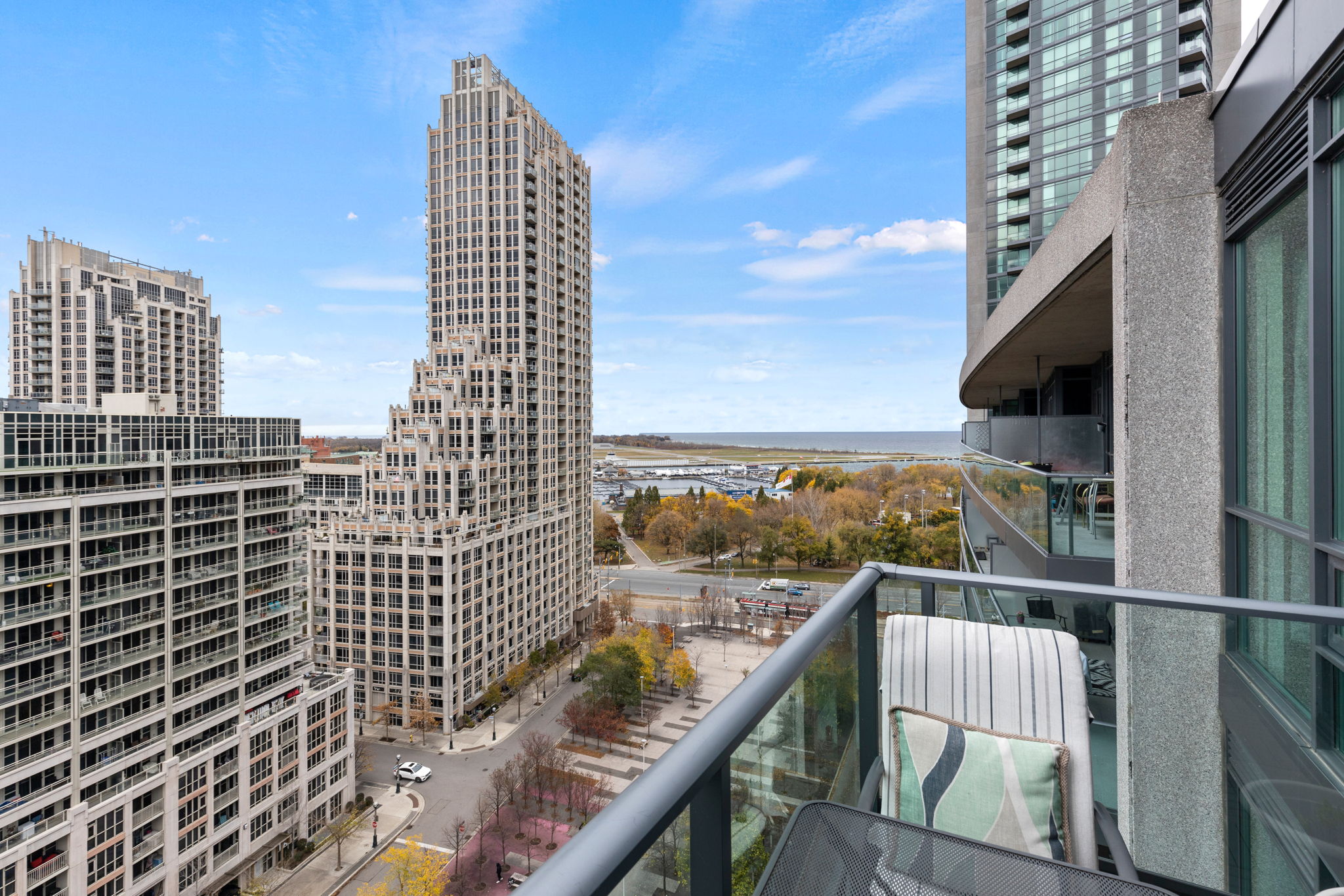 Toronto property showcase — delivered property photograph 25