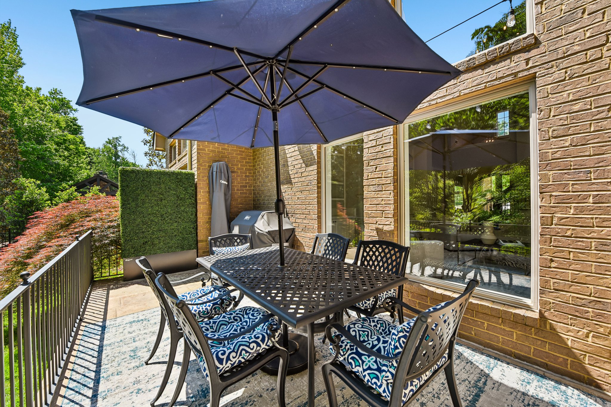 Glenmoor Dr-S2604-046.jpg